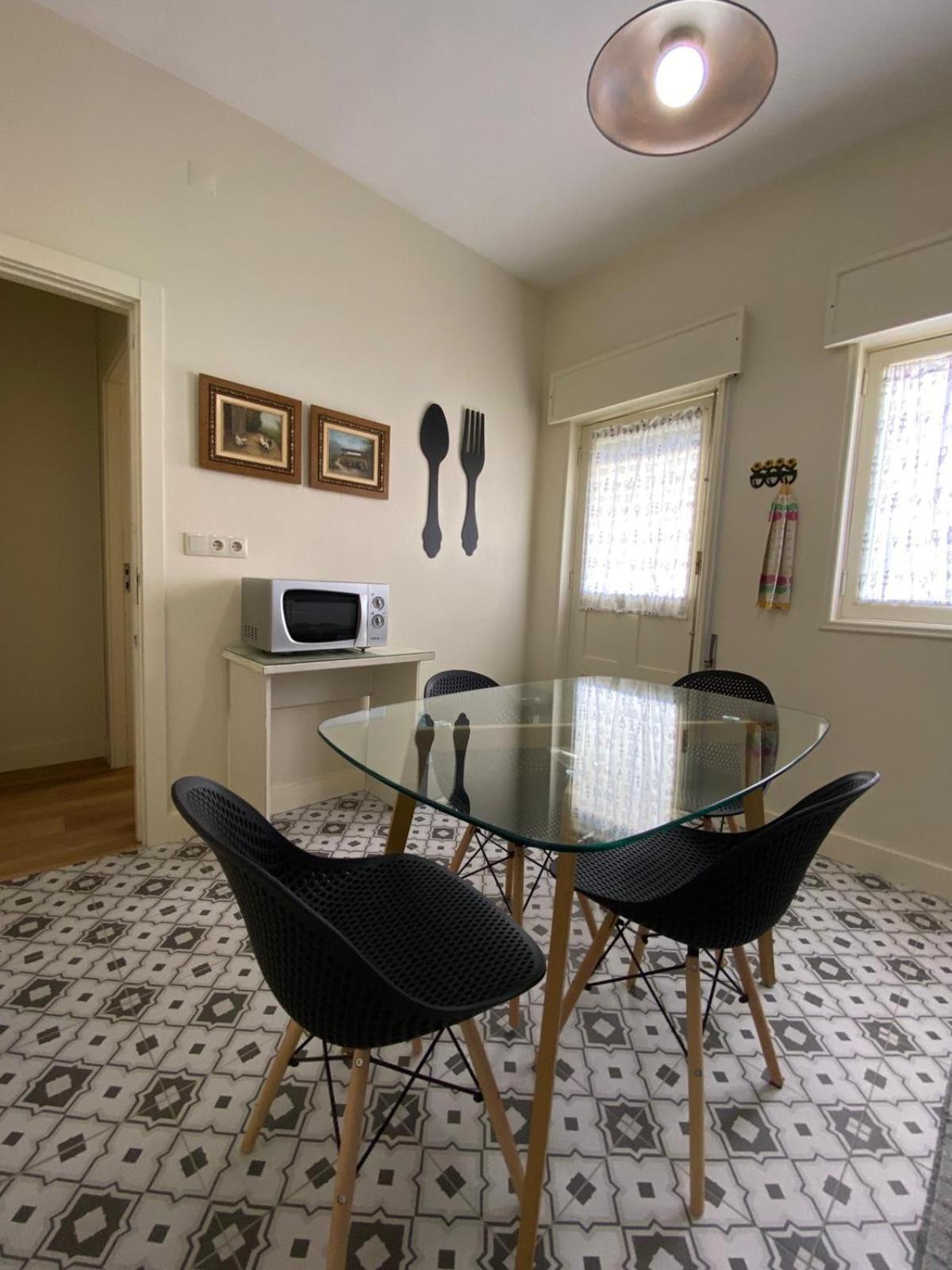 Ester Guest House Кавес Екстериор снимка
