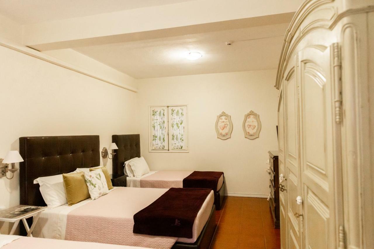Ester Guest House Кавес Екстериор снимка