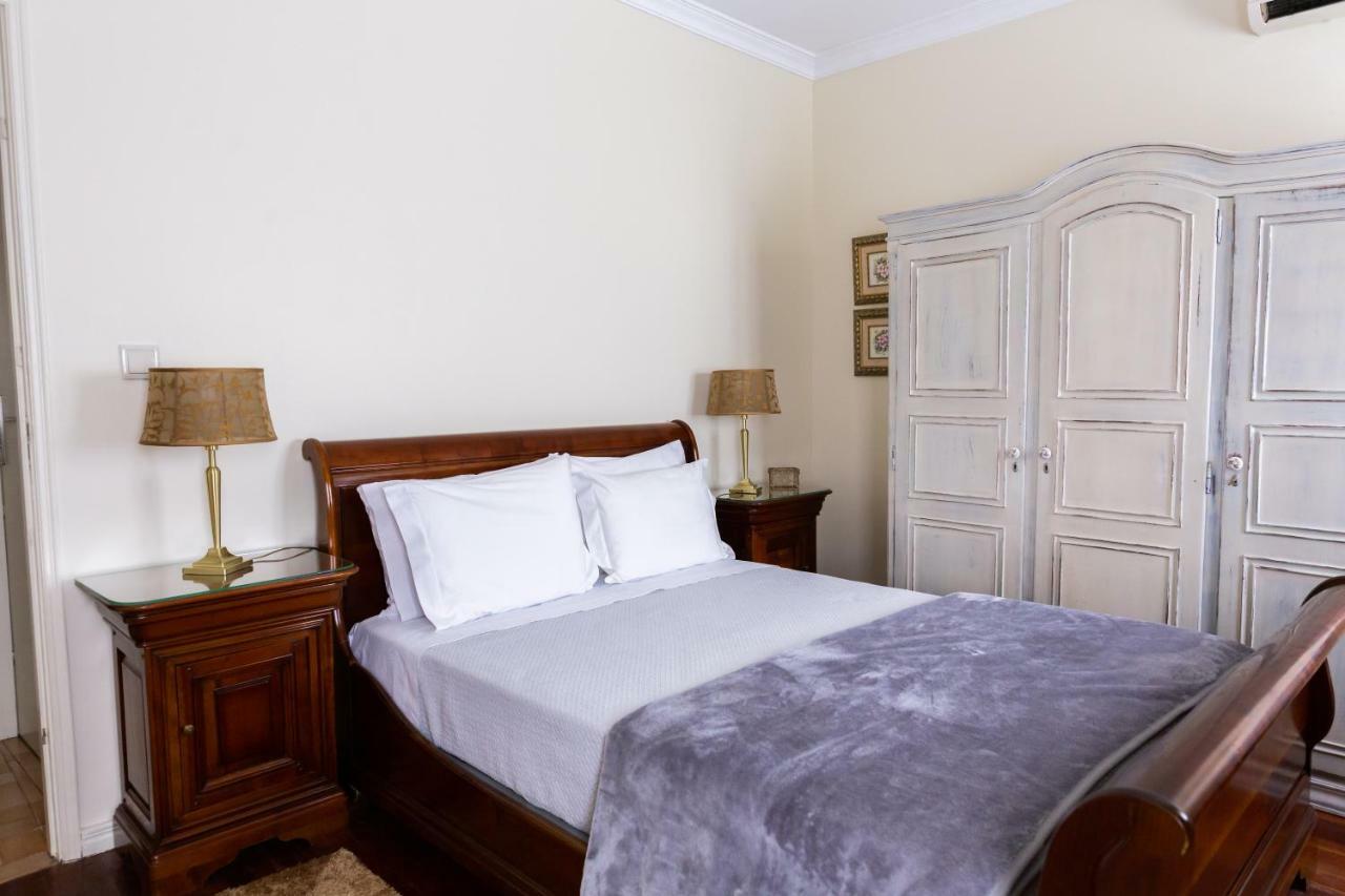 Ester Guest House Кавес Екстериор снимка