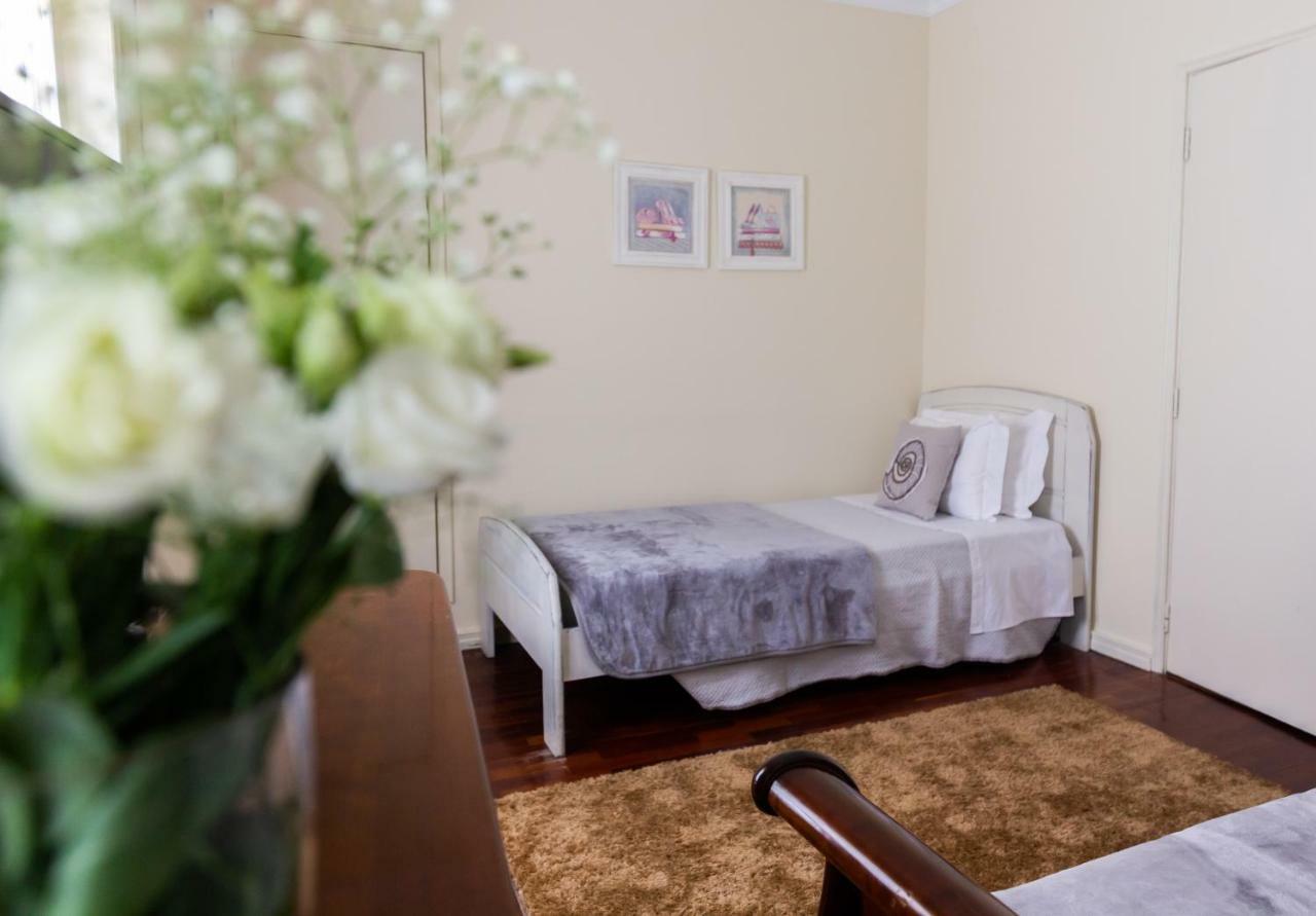 Ester Guest House Кавес Екстериор снимка