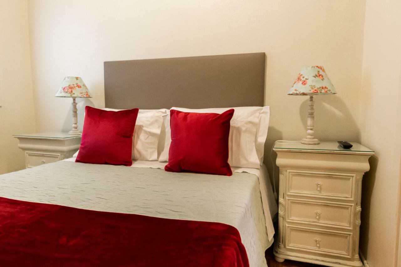 Ester Guest House Кавес Екстериор снимка